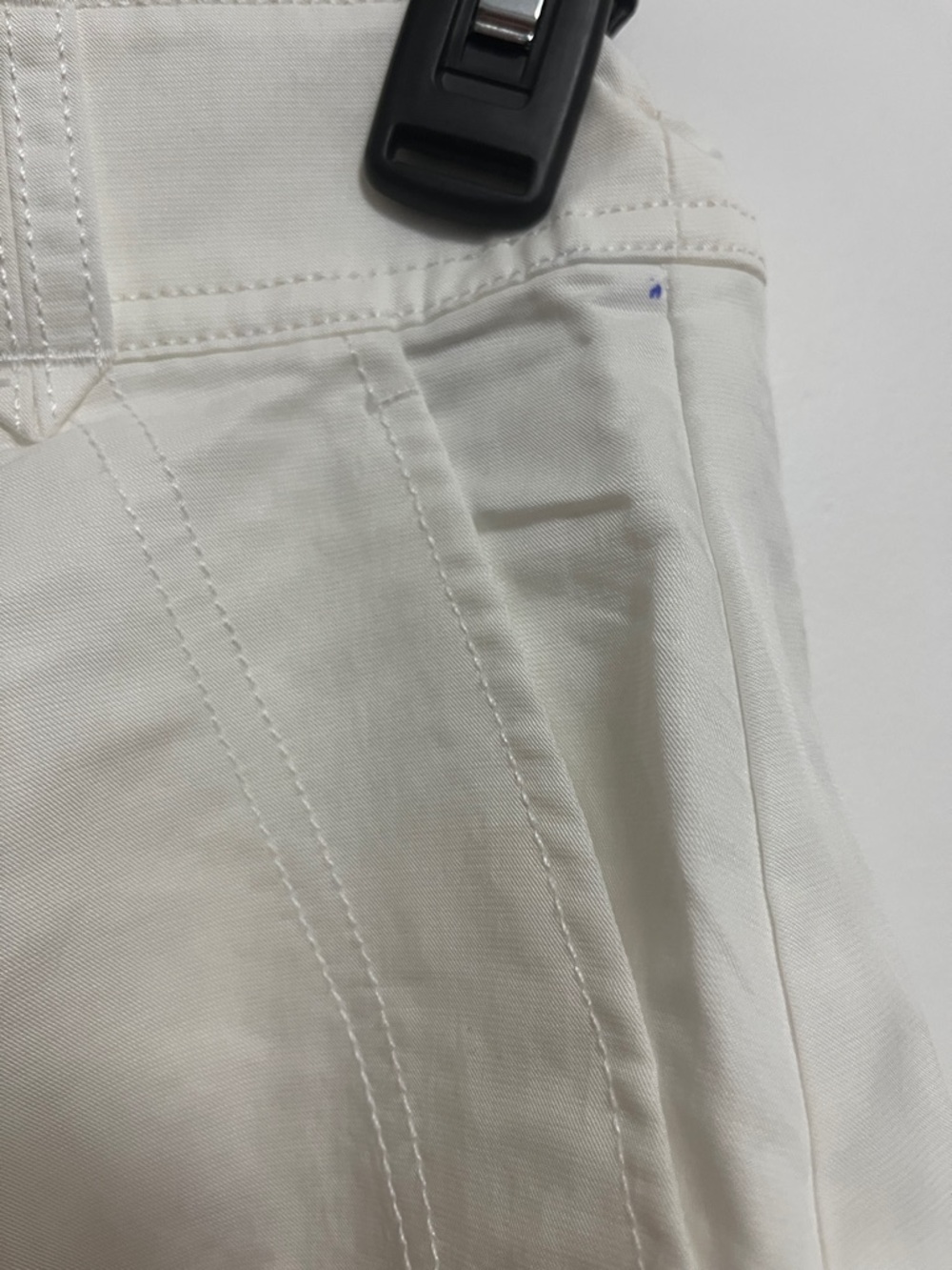 961. FREE PEOPLE Lyosel shorts in White NWOT - Picture 4 of 6